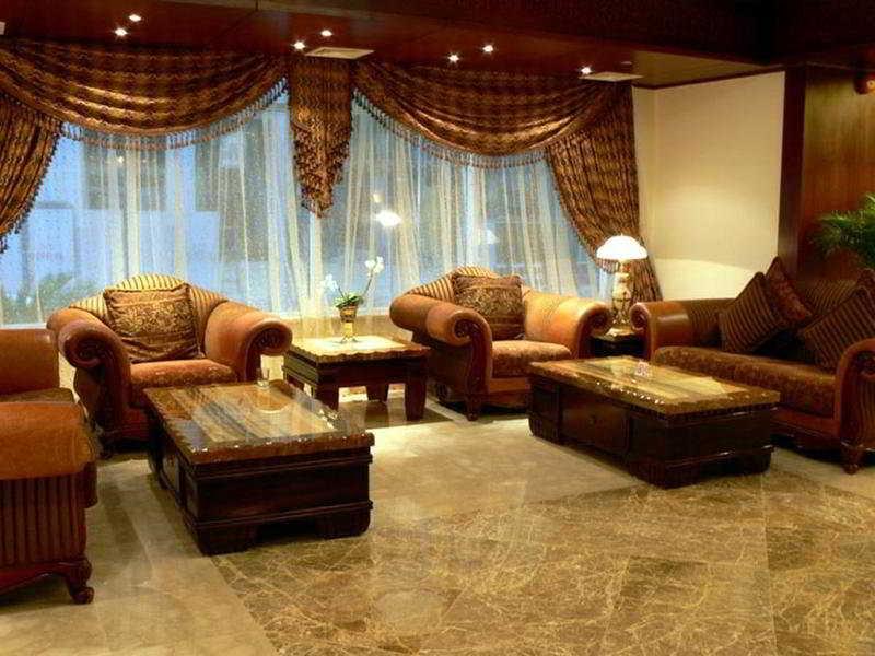 Gloria Hotel Доха Інтер'єр фото